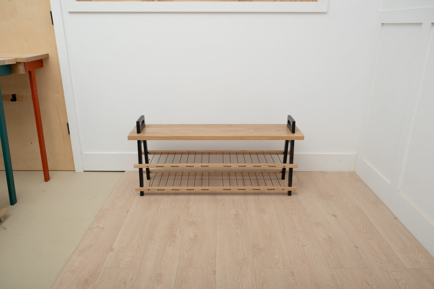 
                  
                    Banc d'entrée B3 en merisier avec porte chaussures - grand format - 46 po
                  
                