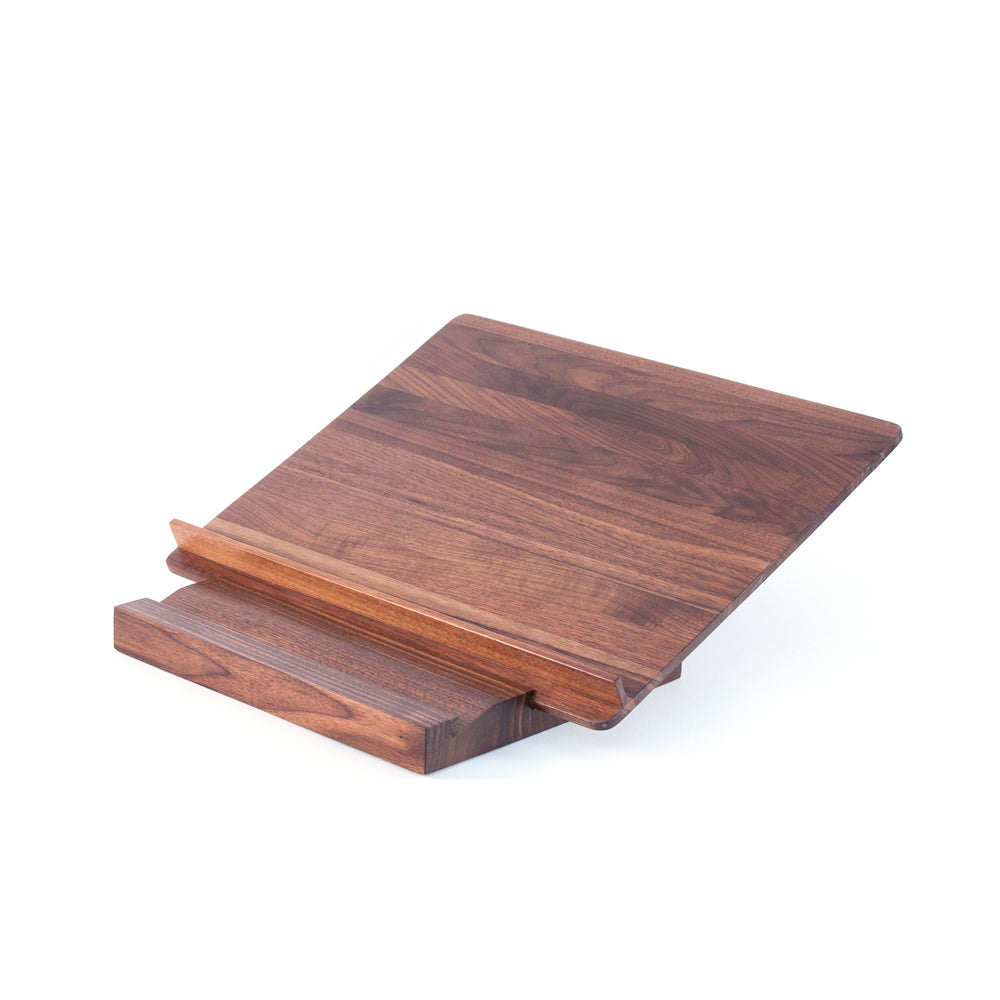
                  
                    Adjustable bookstand
                  
                