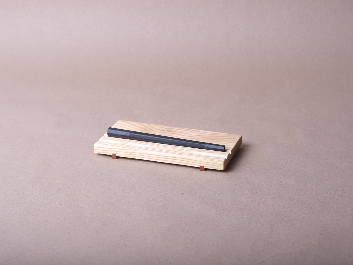 
                  
                    Pencil holder
                  
                