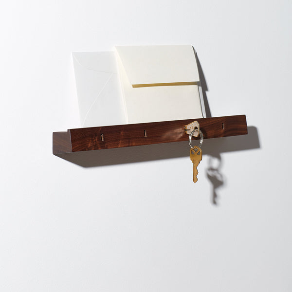 
                  
                    Mail and key holder - Us & Coutumes
                  
                