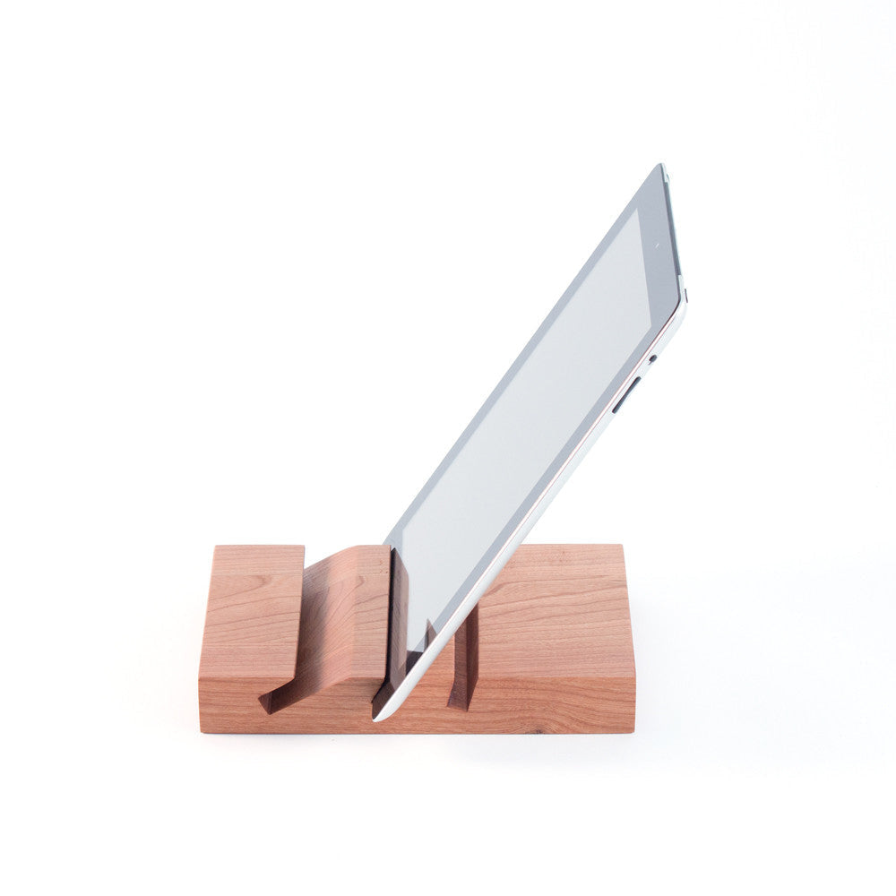iPad stand - Us & Coutumes